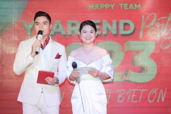 CHO THUÊ MC TIỆC TẤT NIÊN