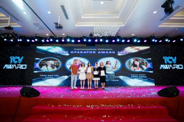 quy trình tổ chức tiệc tất niên