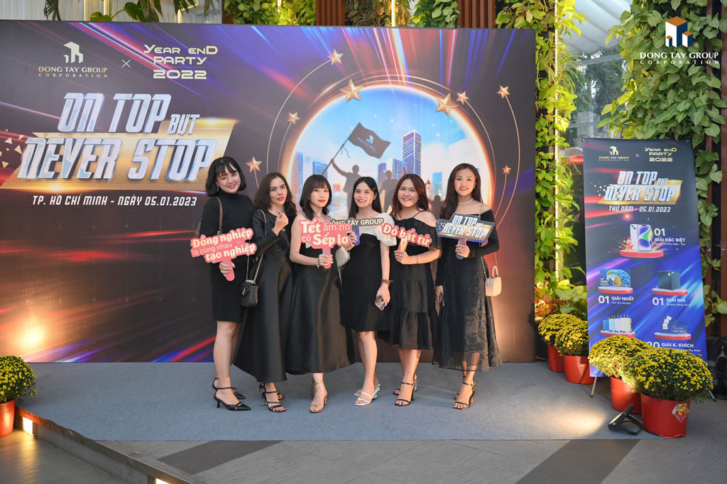 to-chuc-tiec-tat-nien-2025