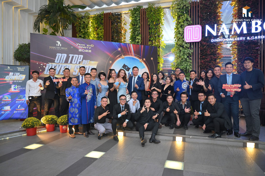 to-chuc-tiec-tat-nien-2025