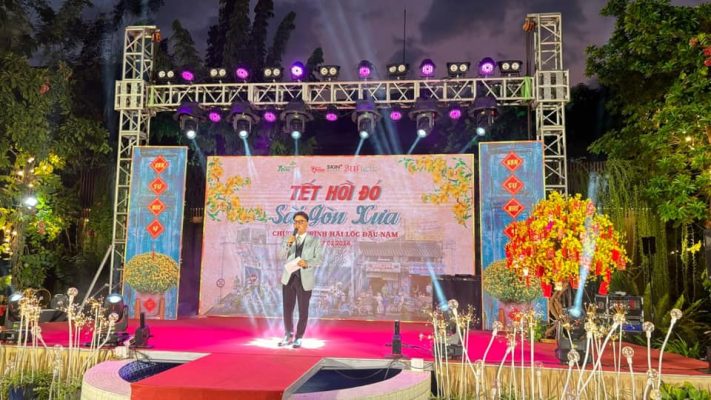 tổ chức tiệc tất niên tại nhà máy